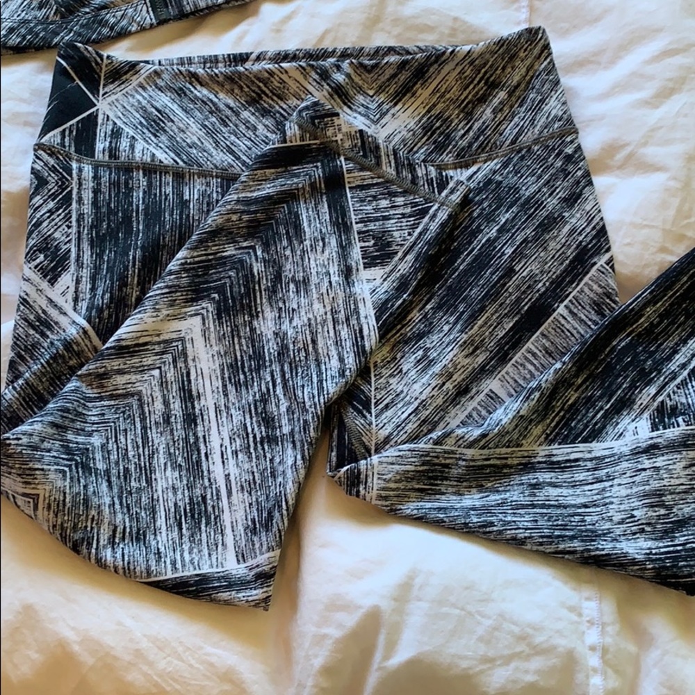 Lululemon Set - Picture 3 of 4